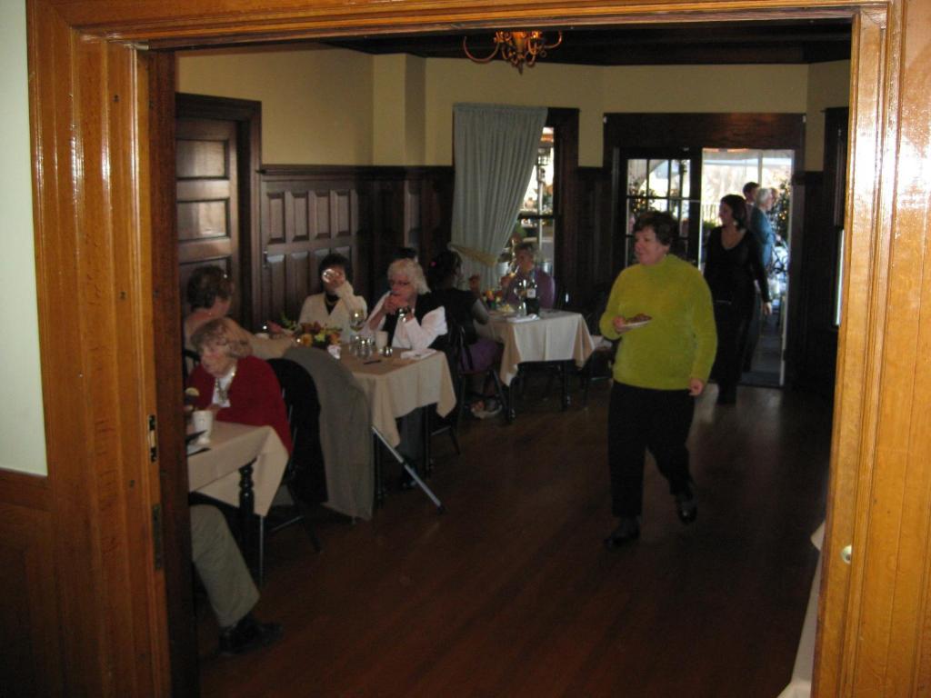 Castle Manor Inn Gloucester Eksteriør billede