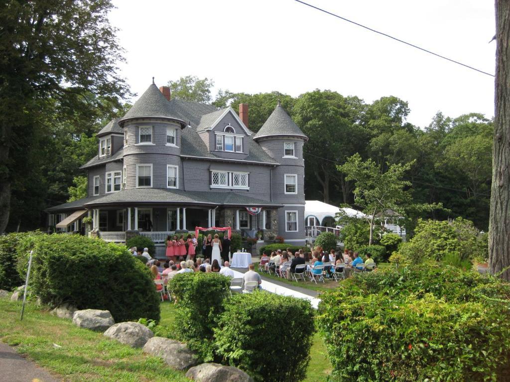 Castle Manor Inn Gloucester Eksteriør billede