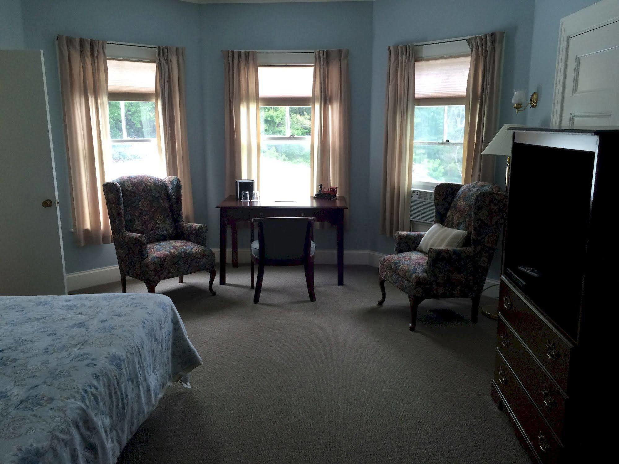 Castle Manor Inn Gloucester Eksteriør billede