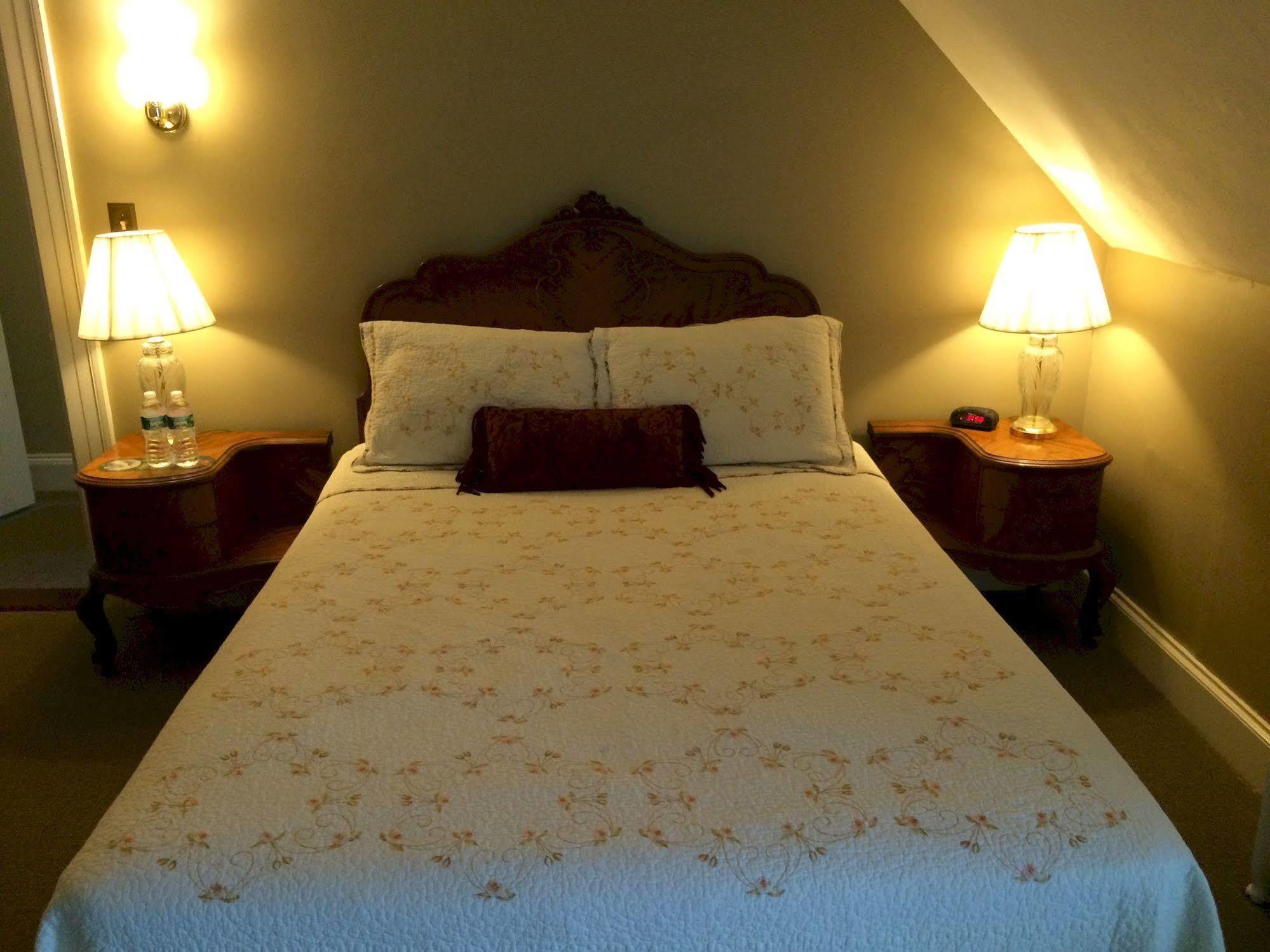 Castle Manor Inn Gloucester Eksteriør billede